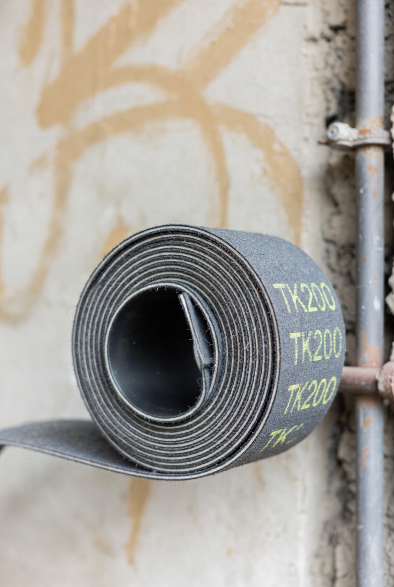 Конвейерные ленты и роликовые конвейеры для промышленности