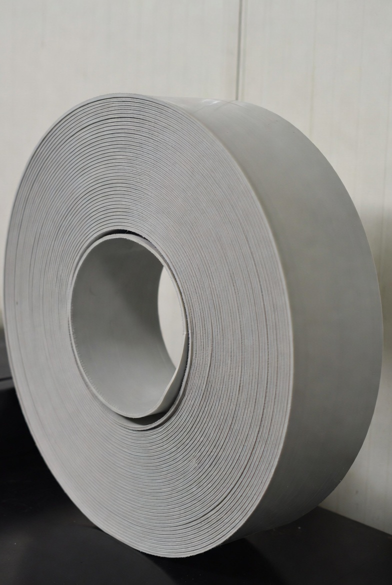 Конвейерные ленты и оборудование для их обслуживания