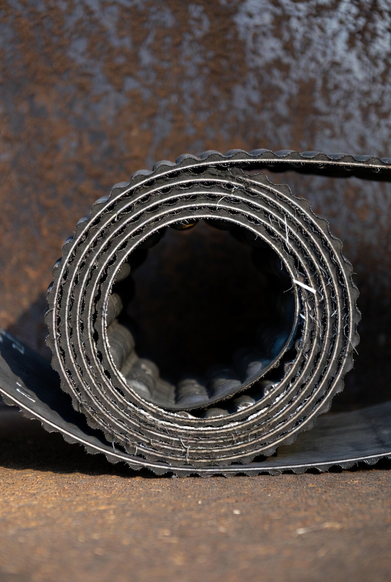 Очистка и обслуживание конвейерных лент для промышленных процессов