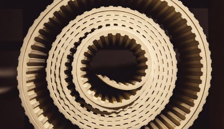 Размеры и типы конвейерных лент для эффективной работы конвейера