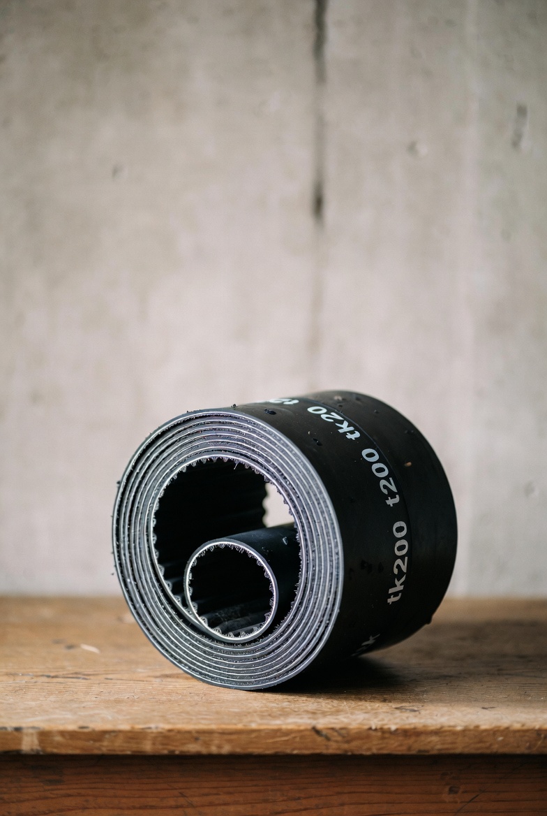 Сертификация Конвейерной Ленты: Обеспечение Надежности и Безопасности